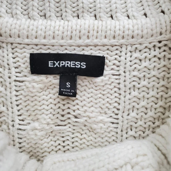 Express Women's White‎ Chunky Open Knit Fold Over Neck Snap Sweater Size S - Picture 3 of 7